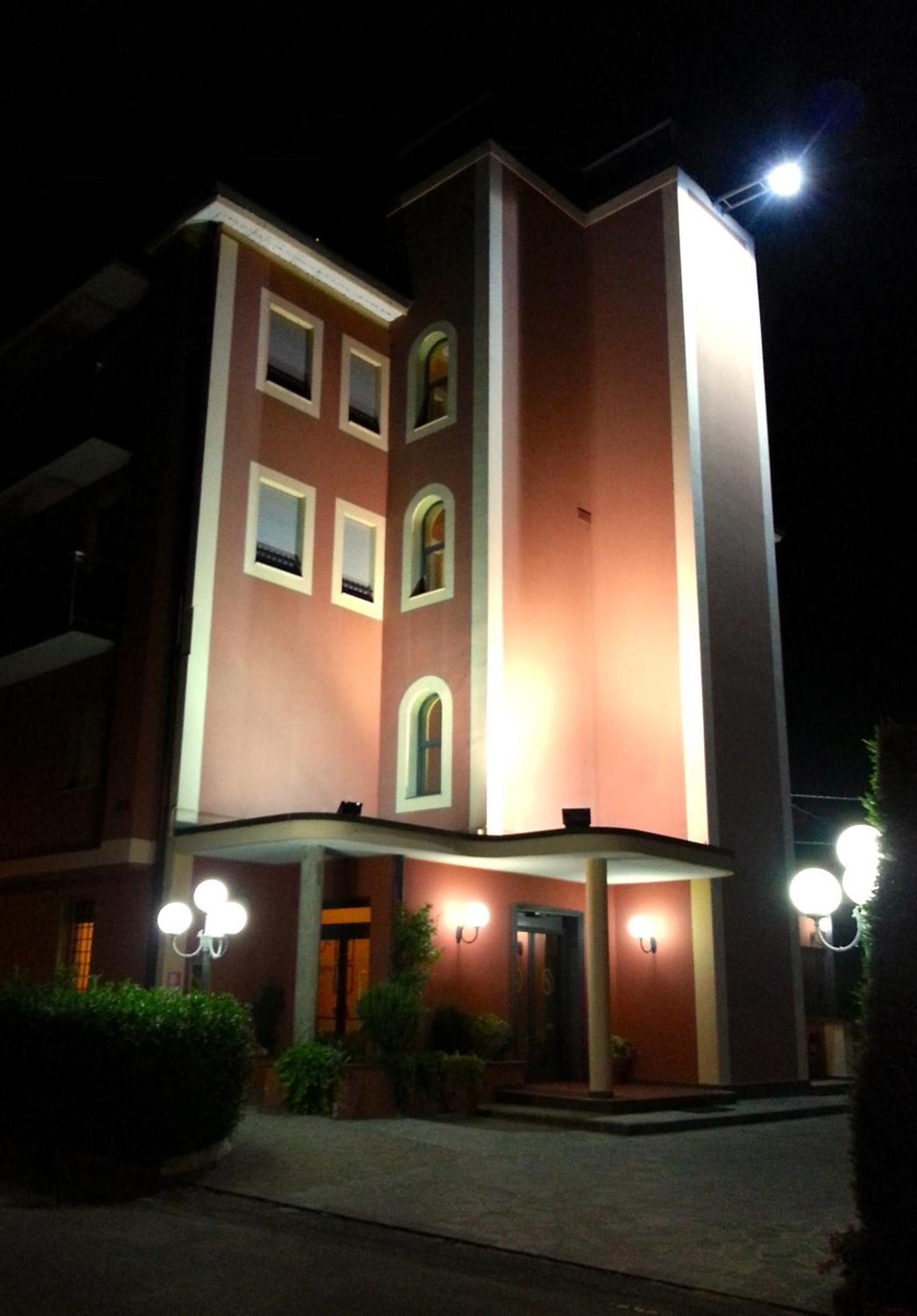 Aquila Hotel